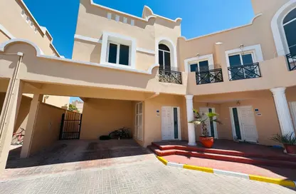Apartment - 2 Bedrooms - 2 Bathrooms for rent in Dar Al Salam Villas - Abu Hamour - Doha