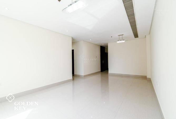 907053 - Property Image 2