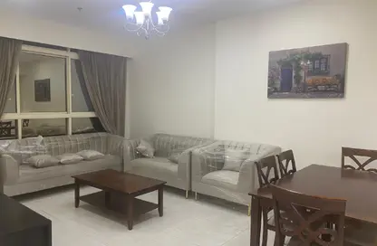 Apartment - 2 Bedrooms - 3 Bathrooms for rent in Anas Street - Fereej Bin Mahmoud North - Fereej Bin Mahmoud - Doha