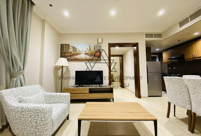 930111 - Property Image 2