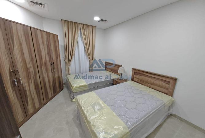 944313 - Property Image 3