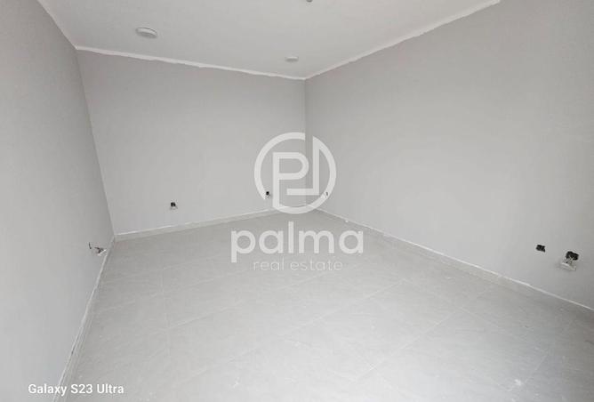 996328 - Property Image 2