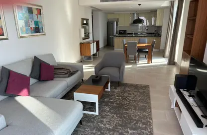 Apartment - 1 Bedroom - 2 Bathrooms for rent in Viva Central - Viva Bahriyah - The Pearl Island - Doha