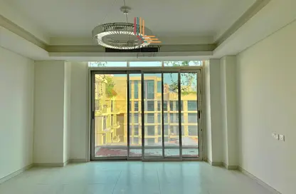 Apartment - 1 Bedroom - 2 Bathrooms for rent in Gewan Island - The Pearl Island - Doha
