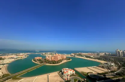 Apartment - 1 Bedroom - 2 Bathrooms for rent in West Porto Drive - Porto Arabia - The Pearl Island - Doha