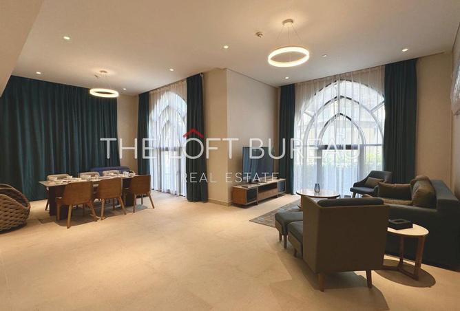 971245 - Property Image 2