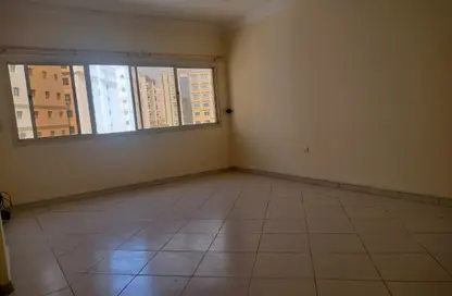 Apartment - 3 Bedrooms - 2 Bathrooms for rent in Al Muntazah Street - Al Muntazah - Doha Apartment - 3 Bedrooms - 2 Bathrooms for rent in Al Muntazah Street - Al Muntazah - Doha