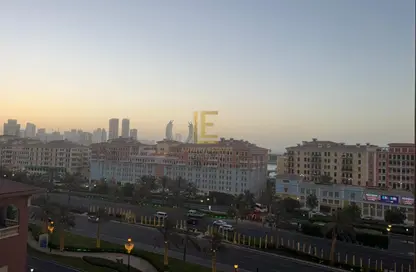 Apartment - 1 Bedroom - 2 Bathrooms for rent in West Porto Drive - Porto Arabia - The Pearl Island - Doha