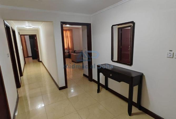 929768 - Property Image 2