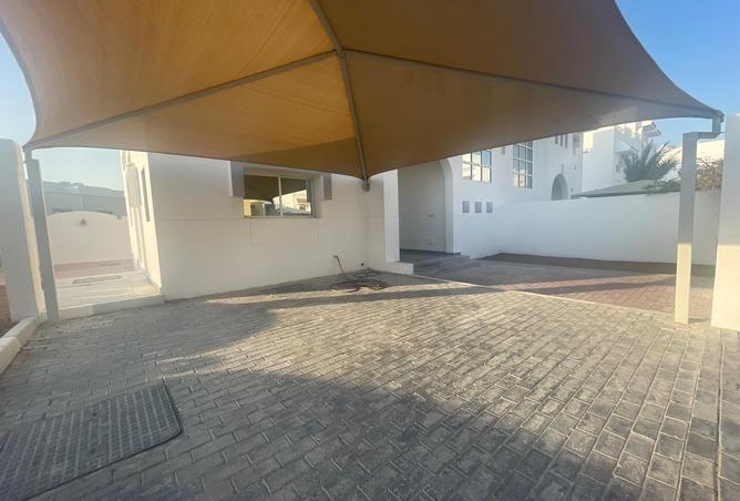 938793 - Property Image 2