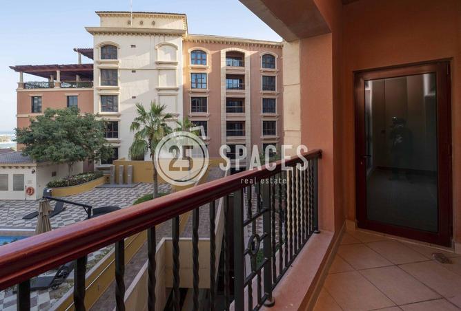 967429 - Property Image 3