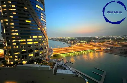 Apartment - 2 Bedrooms - 2 Bathrooms for rent in Zig Zag Towers - West Bay - Doha