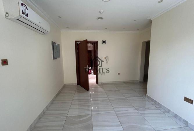 932102 - Property Main Image