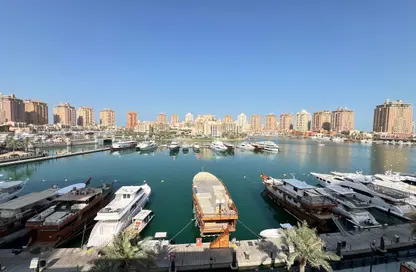 تاون هاوس - 2 غرف نوم - 3 حمامات للايجار في طريق بورتو الشرقي - بورتو أرابيا - جزيرة اللؤلؤة - الدوحة