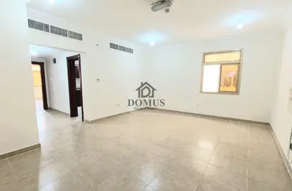 Apartment - 2 Bedrooms - 2 Bathrooms for rent in Al Zubair Bakkar Street - Al Sadd - Doha
