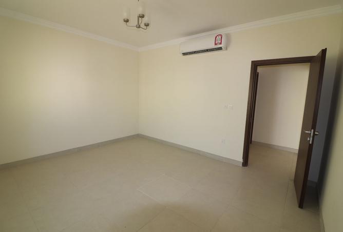 998168 - Property Image 3