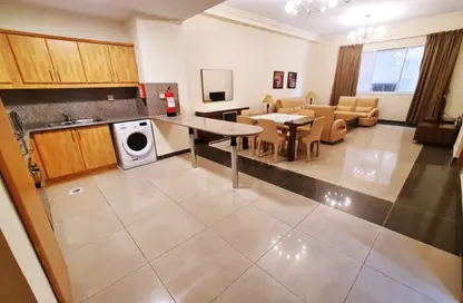 Apartment - 1 Bedroom - 2 Bathrooms for rent in Musheireb Apartments - Musheireb - Doha