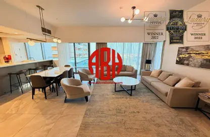 Apartment - 2 Bedrooms - 4 Bathrooms for rent in Marina Tower 02 - Marina District - Lusail