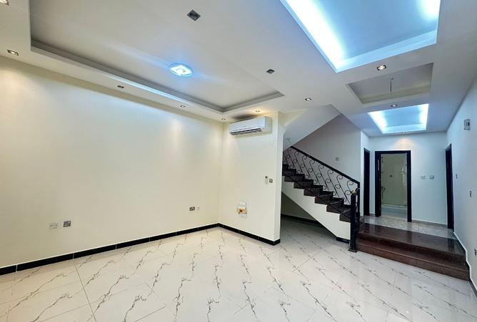 997896 - Property Main Image