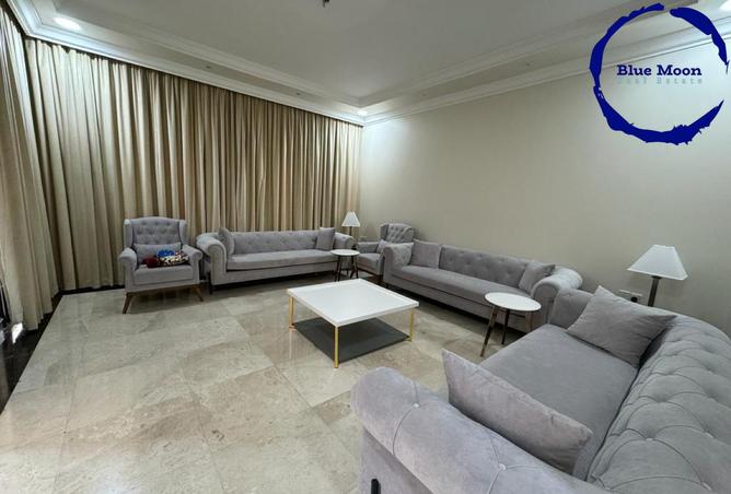 957576 - Property Image 3