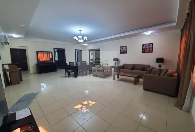 979838 - Property Main Image