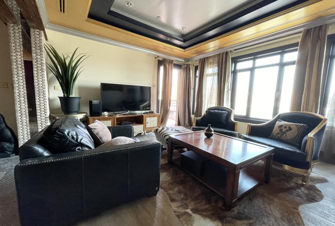 968334 - Property Image 2