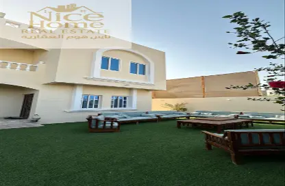 فيلا - 6 غرف نوم - 6 حمامات للايجار في أم صلال على - الدوحة
