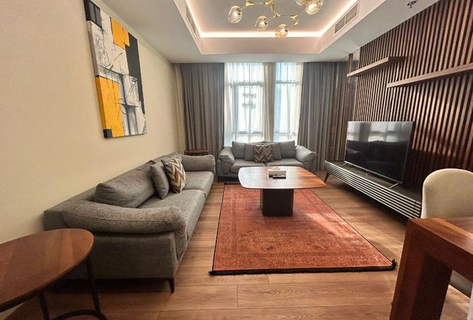 971402 - Property Image 3