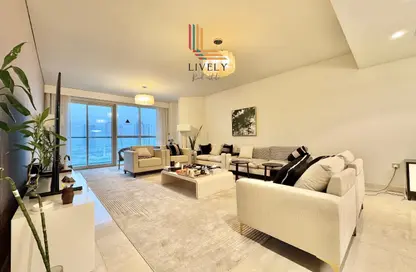 Apartment - 3 Bedrooms - 4 Bathrooms for rent in Lusail Marina Heights - Marina District - Lusail