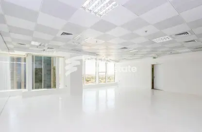 مساحات مكتبية - استوديو - 1 حمام للايجار في برج وست باي - الخليج الجنوبي - الخليج الغربي - الدوحة