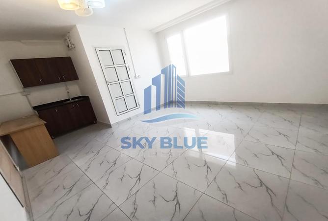 904986 - Property Image 3