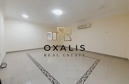Apartment - 3 Bedrooms - 3 Bathrooms for rent in Al Jazeera Street - Fereej Bin Mahmoud North - Fereej Bin Mahmoud - Doha