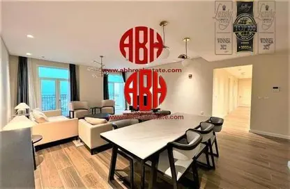 شقة - 2 غرف نوم - 3 حمامات للايجار في حدائق فلورستا - حدائق فلورستا - جزيرة اللؤلؤة - الدوحة