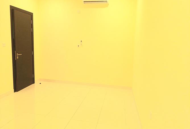 937471 - Property Image 2