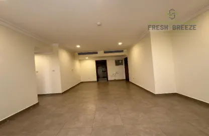 Empty Room image for: Apartment - 3 Bedrooms - 2 Bathrooms for rent in Najma - Doha, Image 1