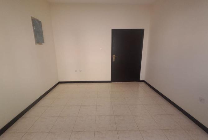 941668 - Property Image 3