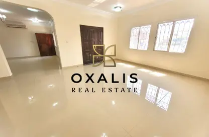 Villa - 5 Bedrooms - 5 Bathrooms for rent in Al Markhiya Street - Al Markhiya - Doha