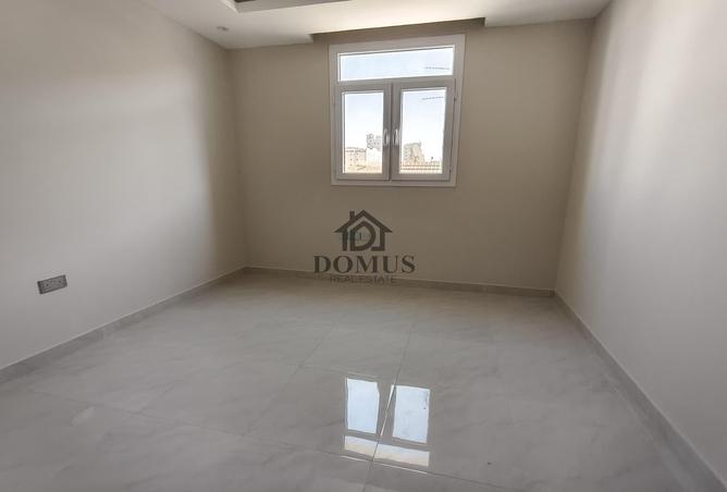 936485 - Property Image 3
