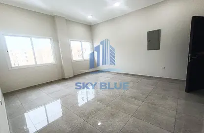 Apartment - 2 Bedrooms - 2 Bathrooms for rent in Old Airport Road - Doha