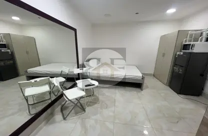 Apartment - Studio - 1 Bathroom for rent in Umm Ghwailina Comm - Umm Ghuwalina - Umm Ghuwailina - Doha