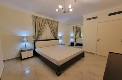 Apartment - 1 Bedroom - 1 Bathroom for rent in Umm Ghuwailina 4 - Umm Ghuwailina - Doha