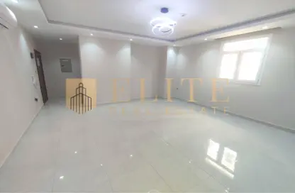 Apartment - 2 Bedrooms - 2 Bathrooms for rent in Fereej Abdul Aziz - Fereej Abdul Aziz - Doha