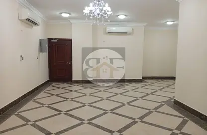 Apartment - 2 Bedrooms - 2 Bathrooms for rent in Al Muntazah Street - Al Muntazah - Doha