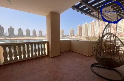 Townhouse - 2 Bedrooms - 3 Bathrooms for rent in Viva West - Viva Bahriyah - The Pearl Island - Doha