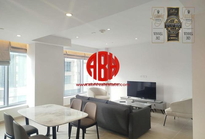 Apartment - 2 Bedrooms - 3 Bathrooms for rent in Al Khair Tower - Corniche Road - Corniche Road - Doha