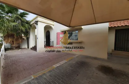 Apartment - 3 Bedrooms - 3 Bathrooms for rent in Wadi Al Shaheeniya Street - Ain Khaled - Doha