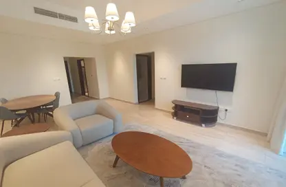 Apartment - 2 Bedrooms - 2 Bathrooms for rent in Giardino Apartments - The Pearl Island - Doha