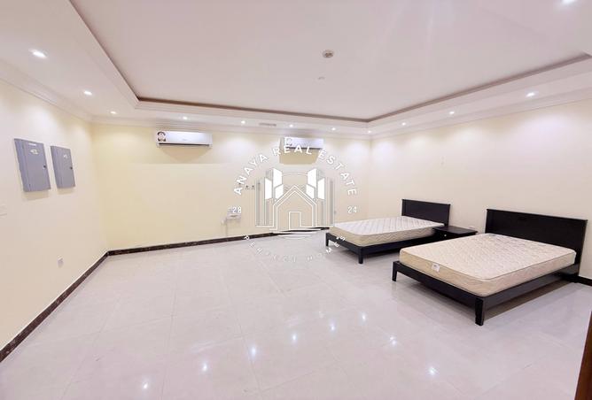 976370 - Property Image 3