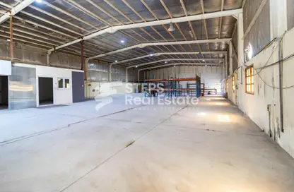 Warehouse - Studio for rent in Industrial Area 2 - Industrial Area - Industrial Area - Doha