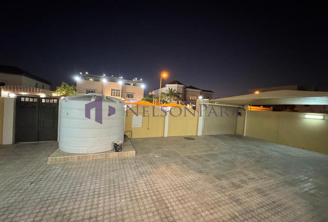 939525 - Property Image 3